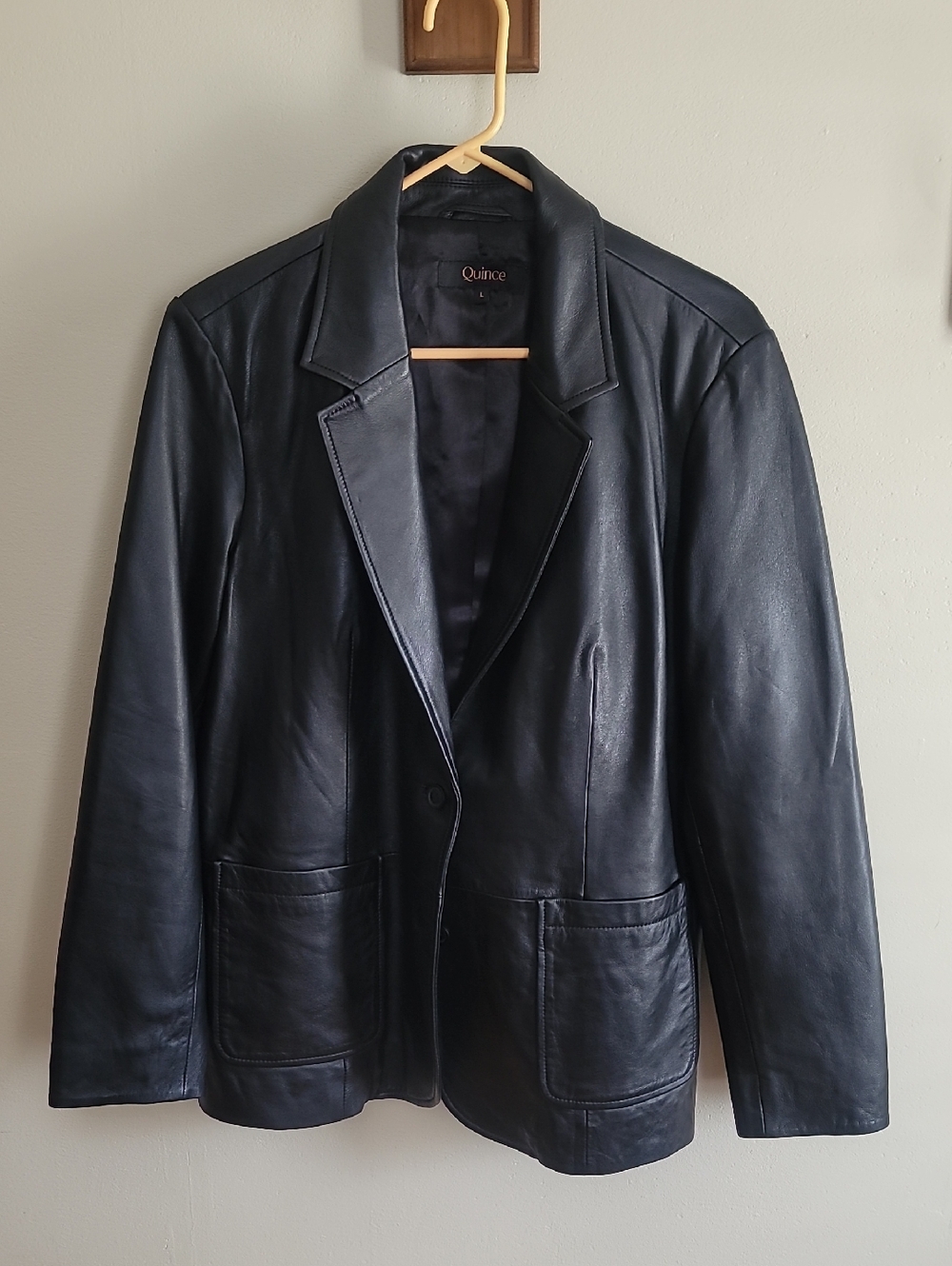 Quince  Black Sheep Leather Blazer Jacket